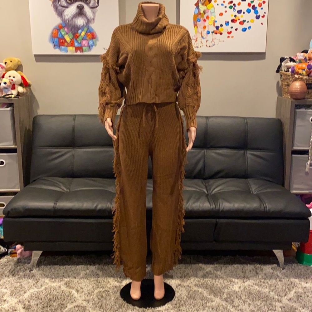 Diva Boutique Medium Weight Knit Fringe Sweater Flare Pant Set Cozy Luxury S